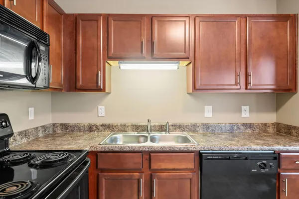 $1,025 | 524 Patriot Park Court, Unit D, Clarksville, TN 37042