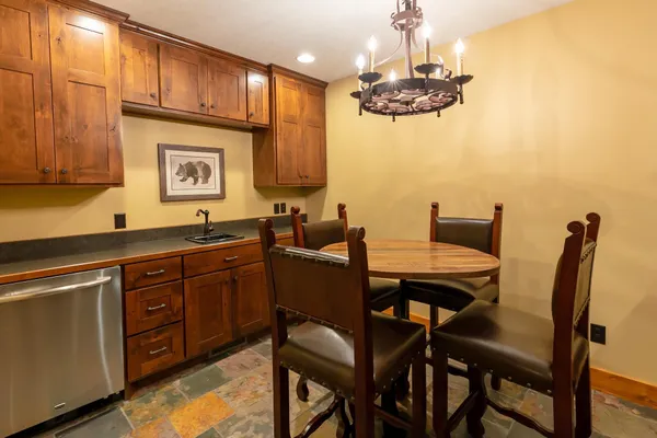 $975,000 | 11472 Lynn Boyd Way, Unit COTTAGE 2 ALL 4 FRACTIONS, Crosslake, MN 56442