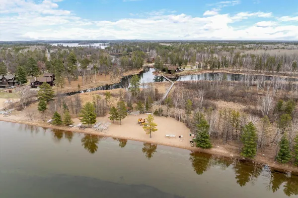 $975,000 | 11472 Lynn Boyd Way, Unit COTTAGE 2 ALL 4 FRACTIONS, Crosslake, MN 56442