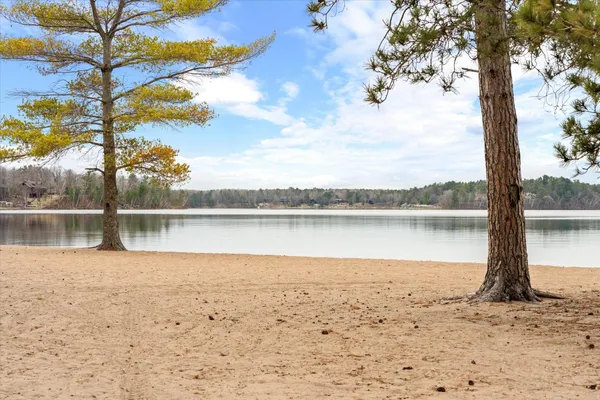 $975,000 | 11472 Lynn Boyd Way, Unit COTTAGE 2 ALL 4 FRACTIONS, Crosslake, MN 56442