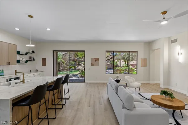 $1,775,000 | 17 Winding Road, Henderson, NV 89052