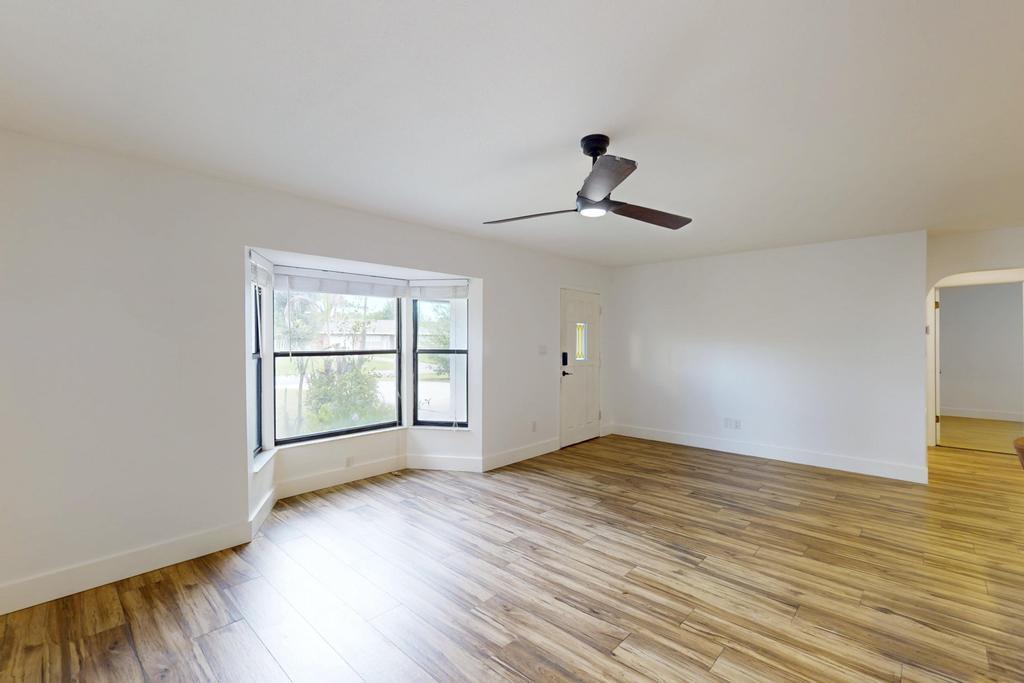 6801 Pensacola Road Fort Pierce, FL 34951 - Photo 9 of 75 iPixx_01_5