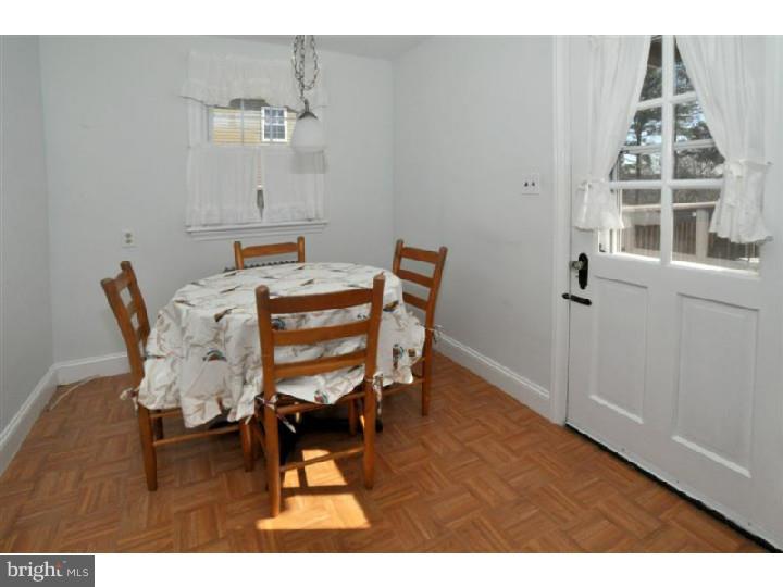 245 Berkeley Road Glenside, PA 19038 - Photo 11 of 25 Kitchen