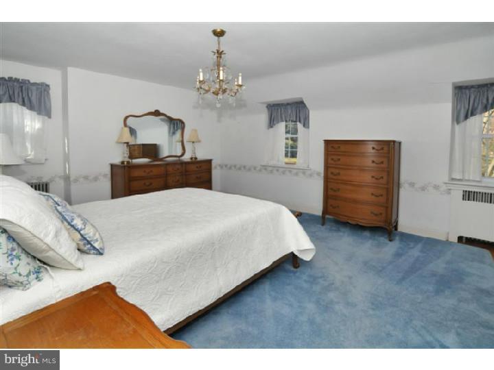 245 Berkeley Road Glenside, PA 19038 - Photo 13 of 25 Bedroom - Main
