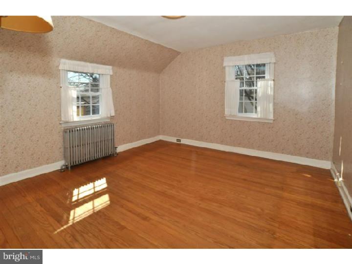 245 Berkeley Road Glenside, PA 19038 - Photo 17 of 25 Bedroom