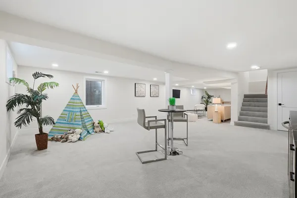 $1,195,000 | 6850 Latrobe Avenue, Skokie, IL 60077