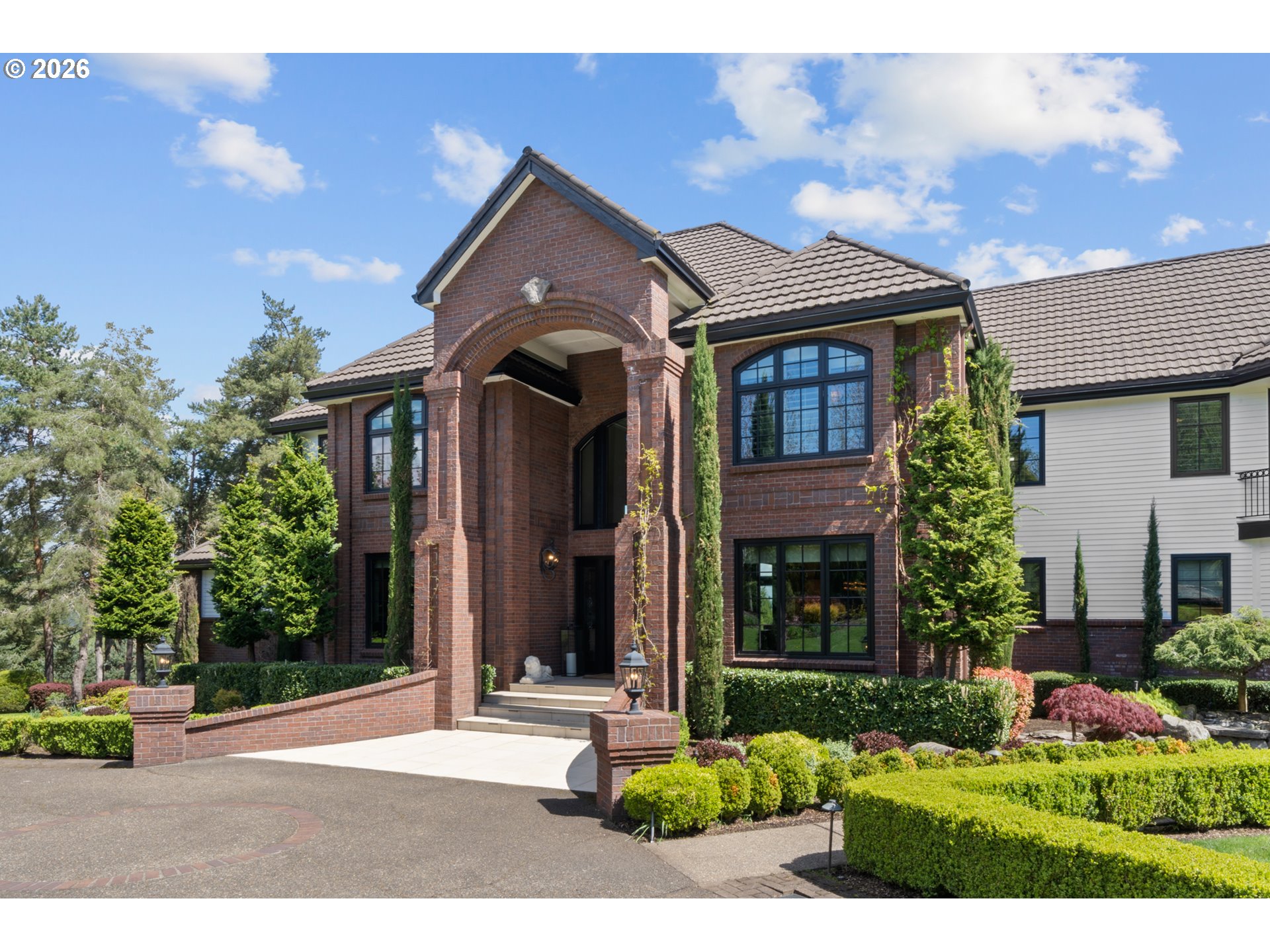 24770 Southwest Valley View Road West Linn, OR 97068 - Photo 8 of 48