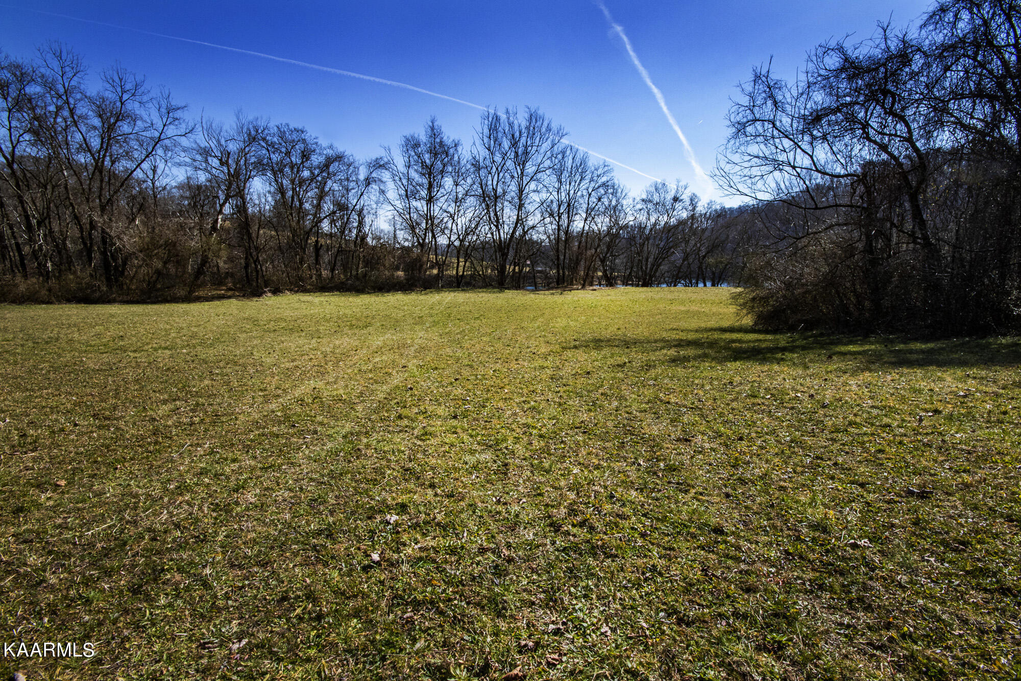 Offut Road Clinton, TN 37716 - Photo 6 of 11 F6D081B7-1941-4FD6-B2DE-CE3EF7B8DE07