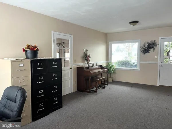 $245,000 | 2 New Market Street, Freeburg, PA 17827