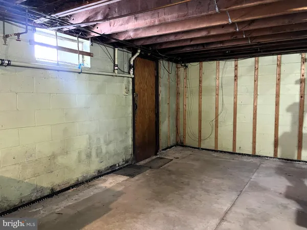 $245,000 | 2 New Market Street, Freeburg, PA 17827