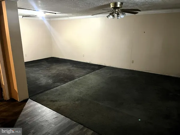 $245,000 | 2 New Market Street, Freeburg, PA 17827