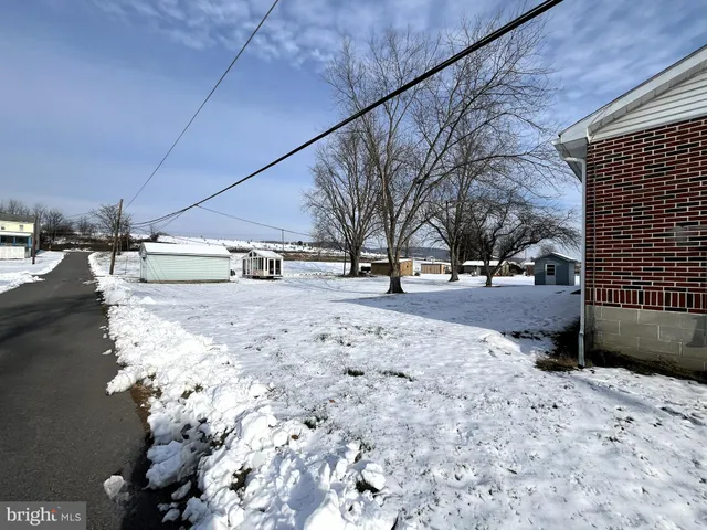 $269,900 | 2 New Market Street, Freeburg, PA 17827