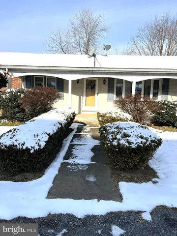 $269,900 | 2 New Market Street, Freeburg, PA 17827
