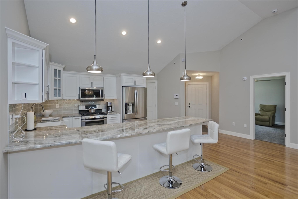 60 Beech Hill Road, Unit 60 West Springfield, MA 01089 - Photo 3 of 37 Gallery Image 3