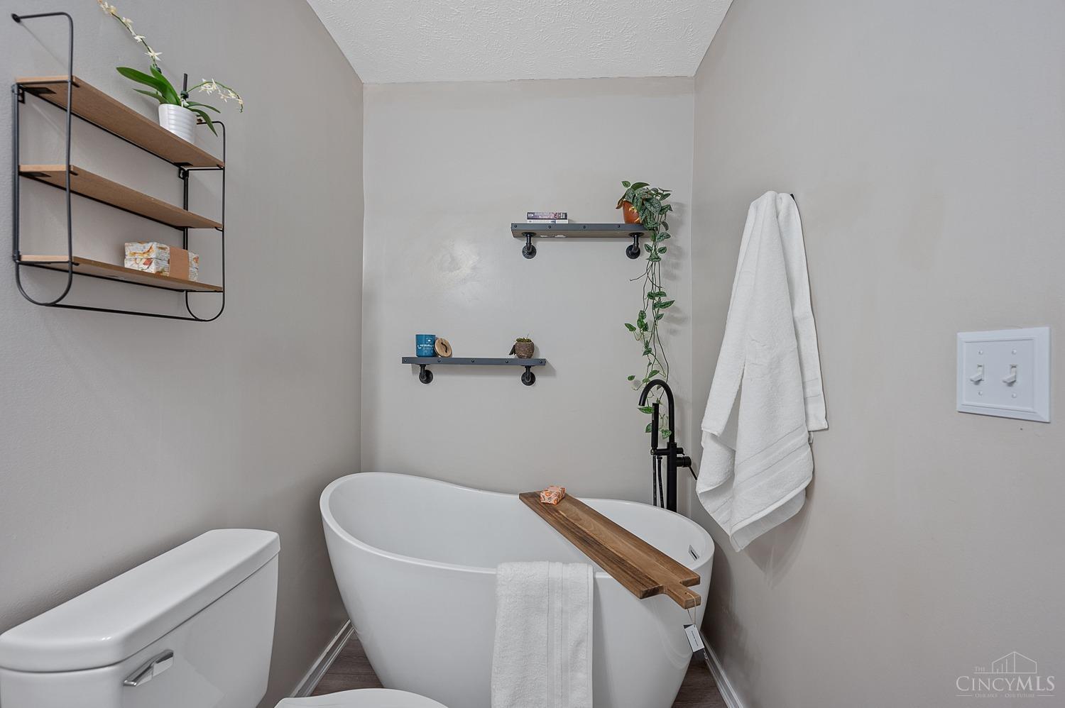 8356 Gustin Rider Road Blanchester, OH 45107 - Photo 25 of 68 Gallery Image 25