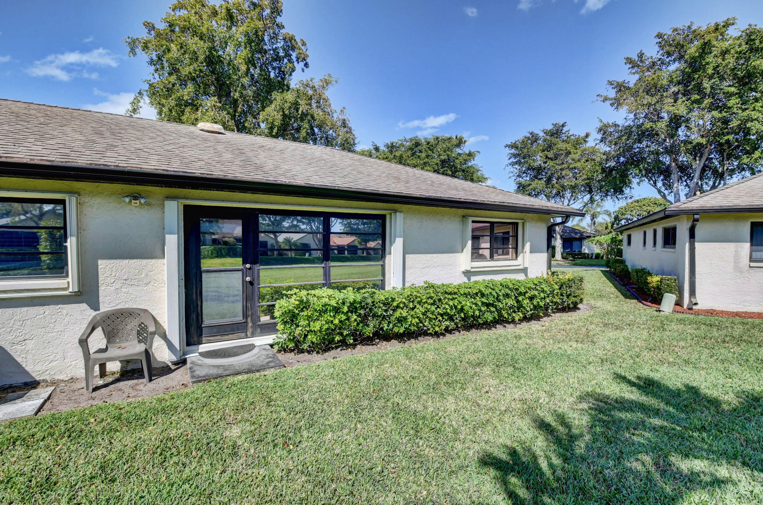 4858 Equestrian Road, Unit A Boynton Beach, FL 33436 - Photo 32 of 42 38_dsc_3693_4_5_6_7