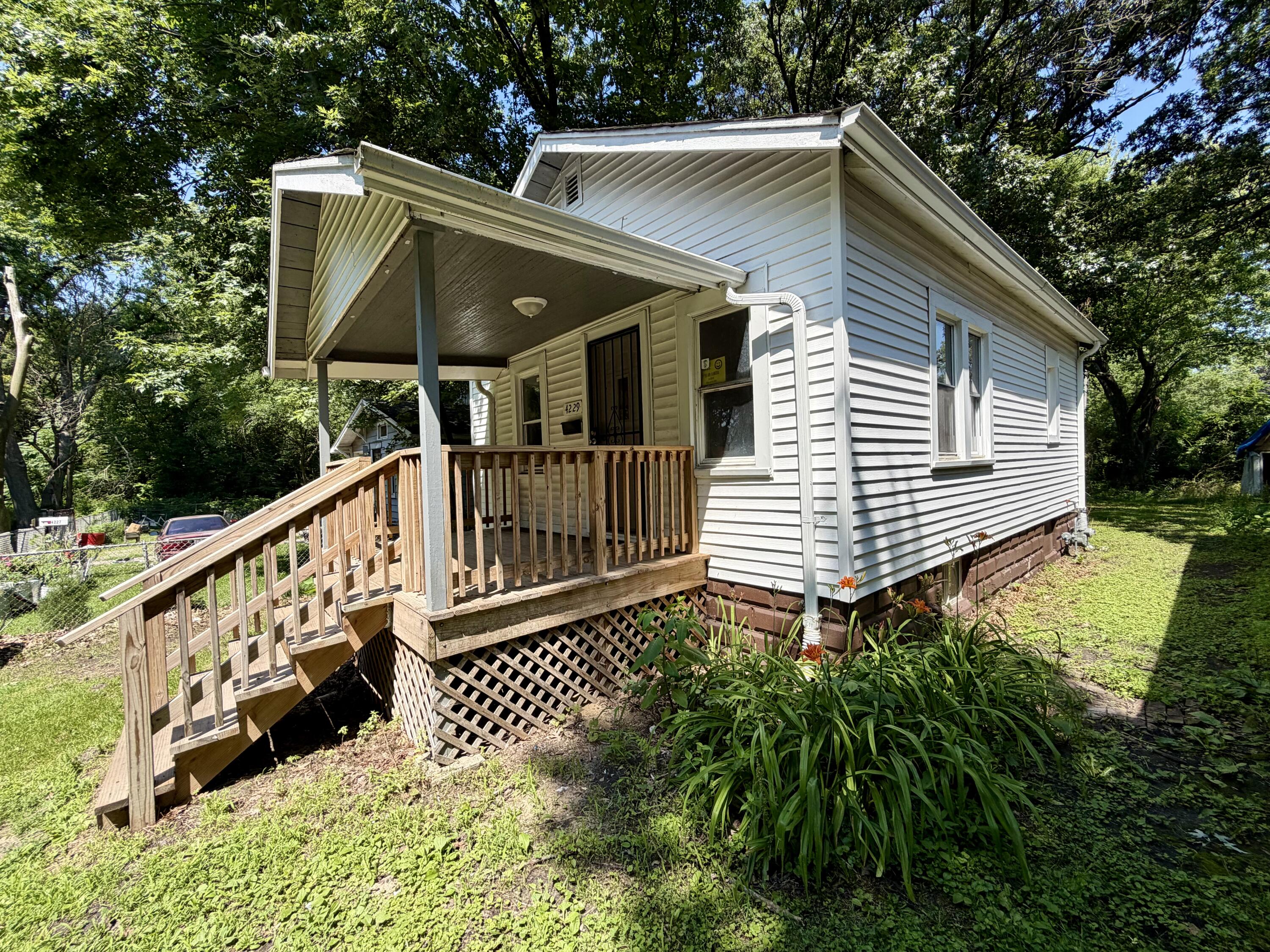 4229 Vermont Street Gary, IN 46409 - Photo 18 of 18 3000x2250