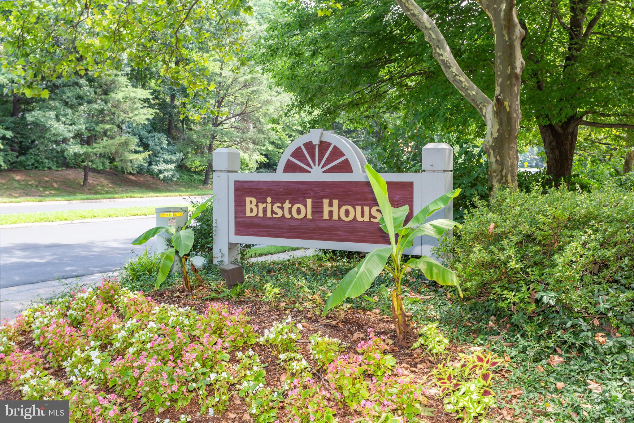 2224 Springwood Drive, Unit 102B Reston, VA 20191 - Photo 21 of 23 Community