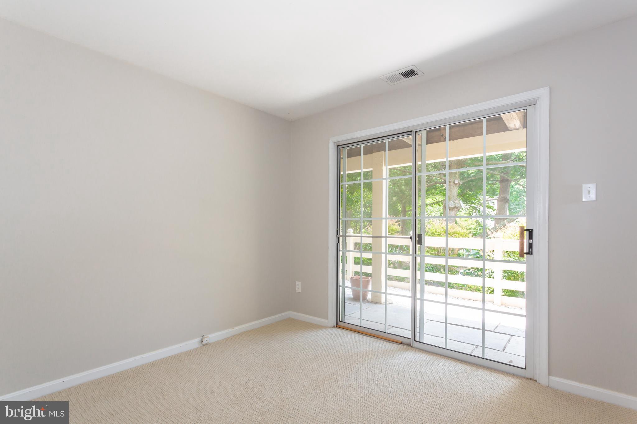 2224 Springwood Drive, Unit 102B Reston, VA 20191 - Photo 10 of 23 Bedroom