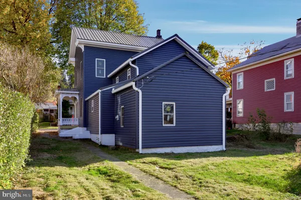 $279,900 | 606 Market Street, Mifflinburg, PA 17844