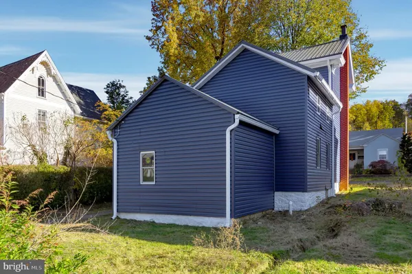 $279,900 | 606 Market Street, Mifflinburg, PA 17844