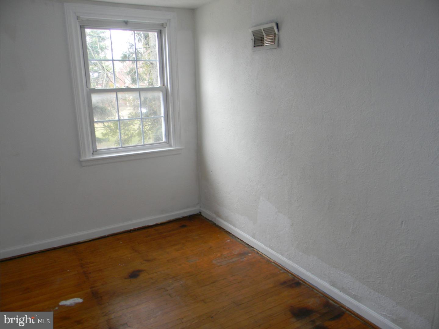 1349 Vernon Road Philadelphia, PA 19150 - Photo 14 of 22 Bedroom