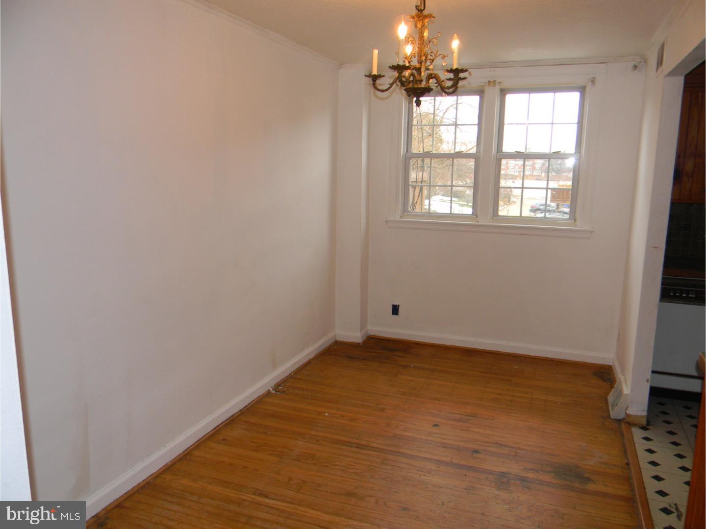 1349 Vernon Road Philadelphia, PA 19150 - Photo 6 of 22 Dining Room