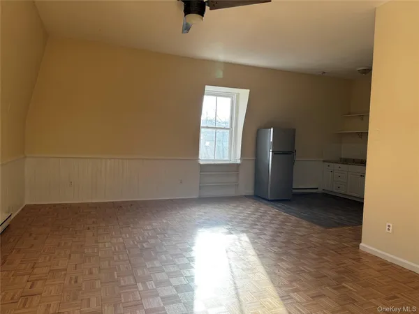 $1,475 | 24 Front Street, Unit 3B, Millbrook, NY 12545