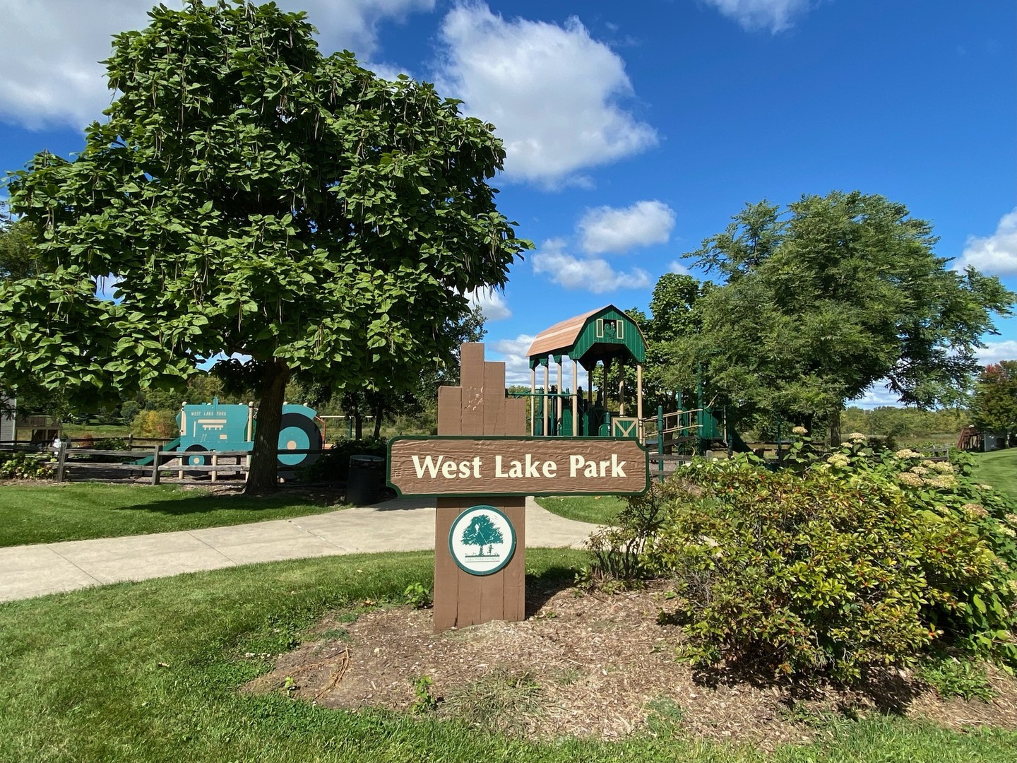 1205 Prairie View Parkway Cary, IL 60013 - Photo 12 of 14 a view of a sign in a park