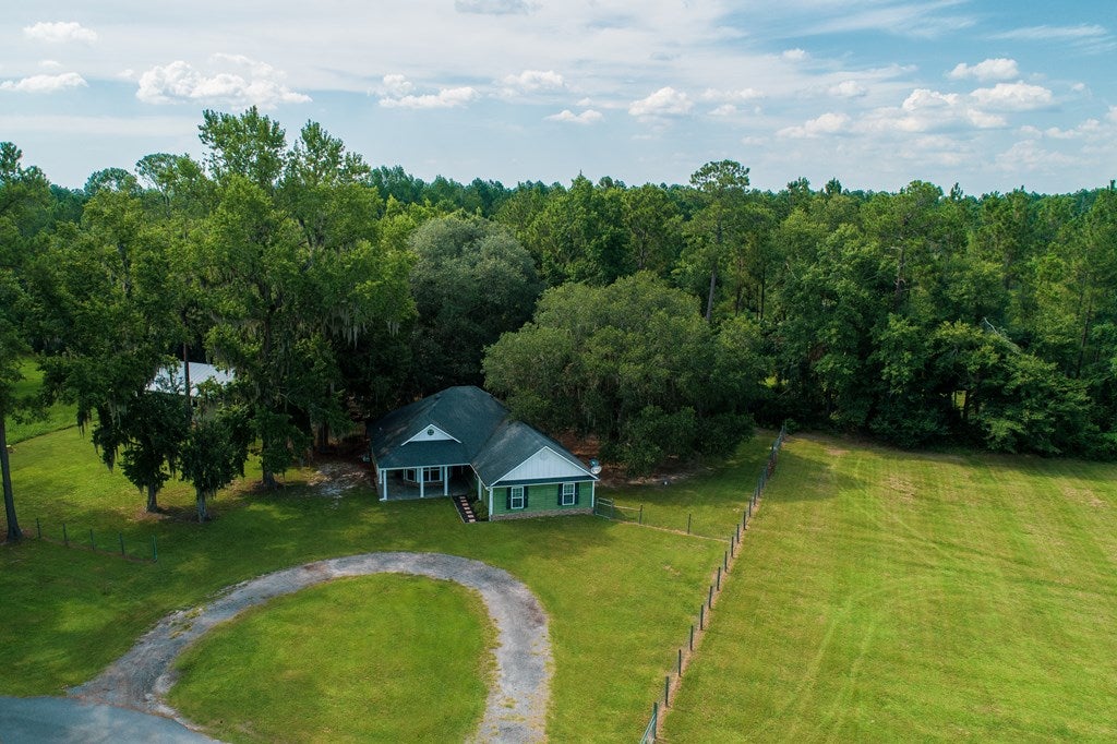 2567 Moore Crossing Road Valdosta, GA 31606 - Photo 3 of 49 Gallery Image 3