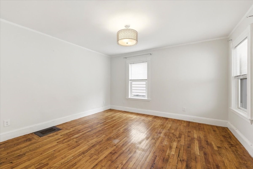 21 Chauncey Street Dedham, MA 02026 - Photo 12 of 41