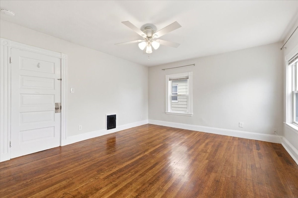 21 Chauncey Street Dedham, MA 02026 - Photo 25 of 41