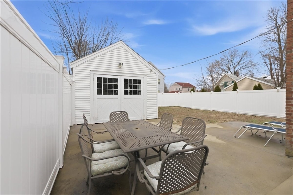 21 Chauncey Street Dedham, MA 02026 - Photo 34 of 41