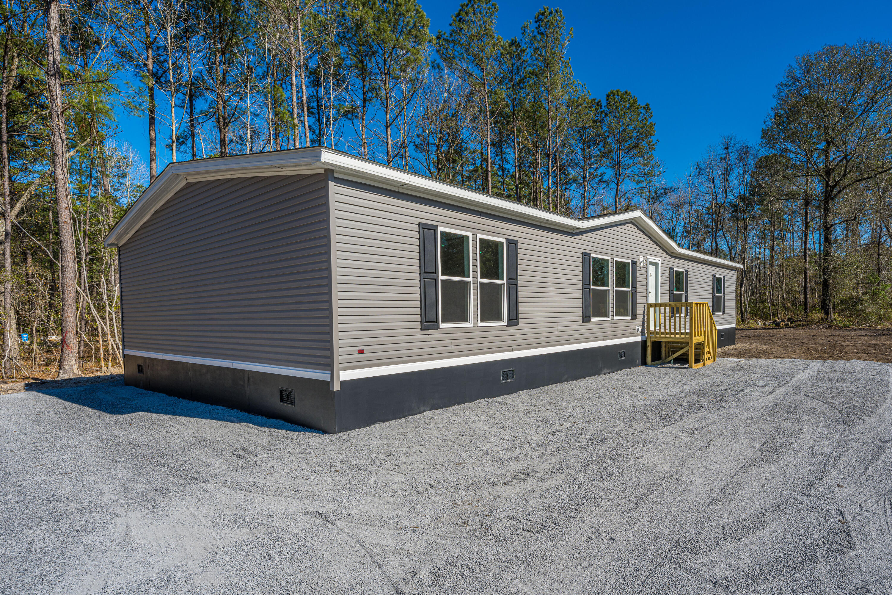 260 Washington Town Road Summerville, SC 29486 - Photo 62 of 86 260WashingtonRd005