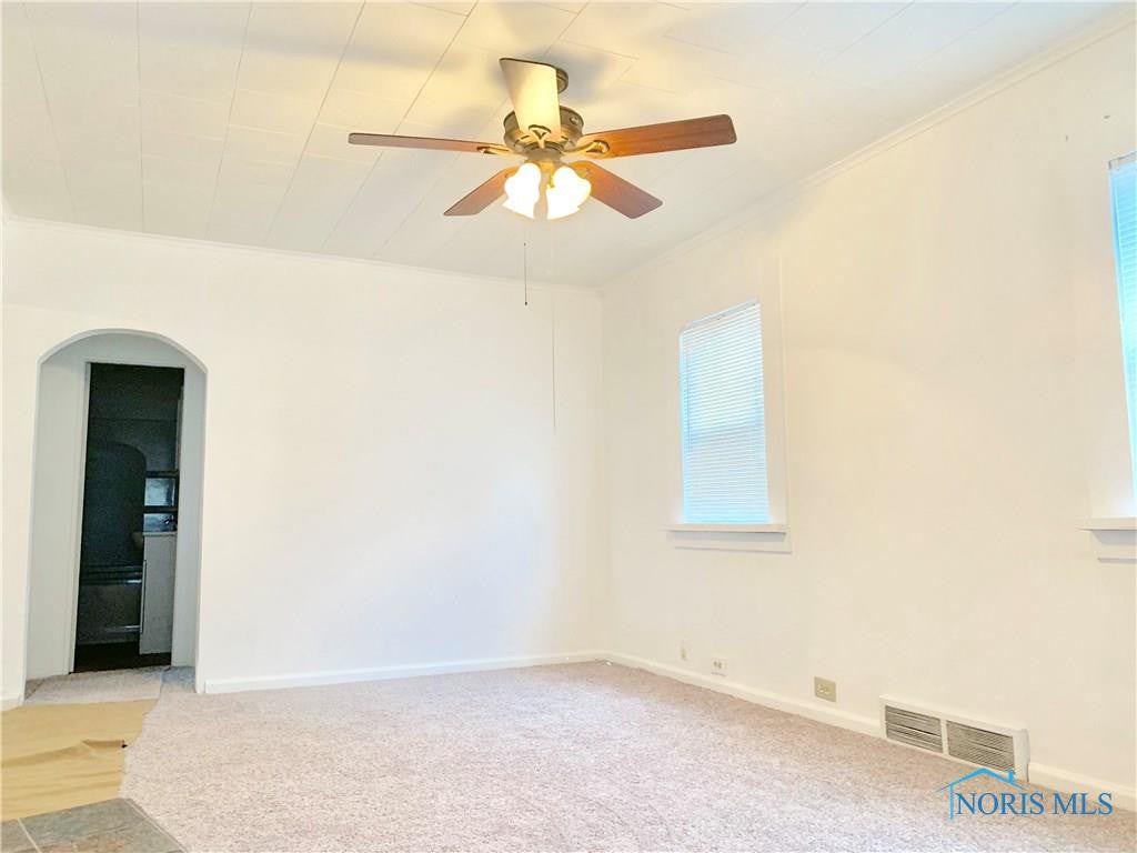 5510 Fleet Road Toledo, OH 43615 - Photo 4 of 36 Gallery Image 4