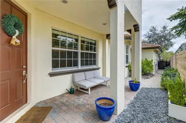 $5,800 | 1109 Northeast 16th Avenue, Fort Lauderdale, FL 33304