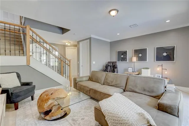 $5,800 | 1109 Northeast 16th Avenue, Fort Lauderdale, FL 33304