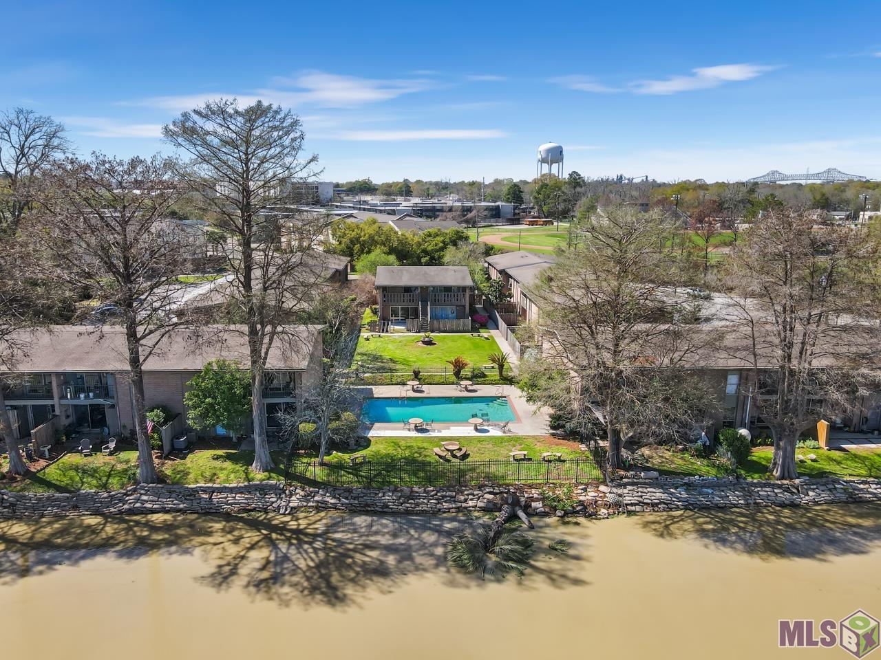 2800 July Street, Unit 28 Baton Rouge, LA 70808 - Photo 13 of 15 Nicely Maintained Gated Complex