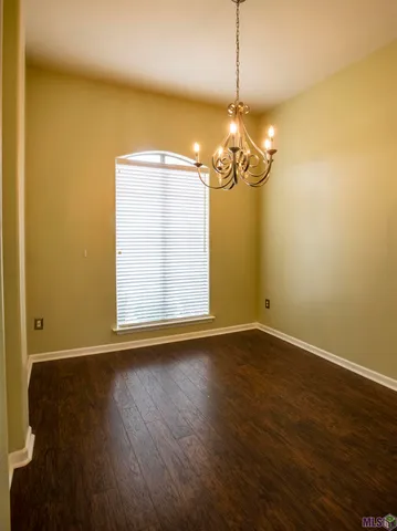 $297,000 | 12 Summerlin Drive, Laplace, LA 70068