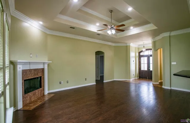 $297,000 | 12 Summerlin Drive, Laplace, LA 70068