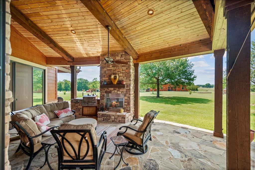 695 County Rd Road Honey Grove, TX 75446 - Photo 31 of 40