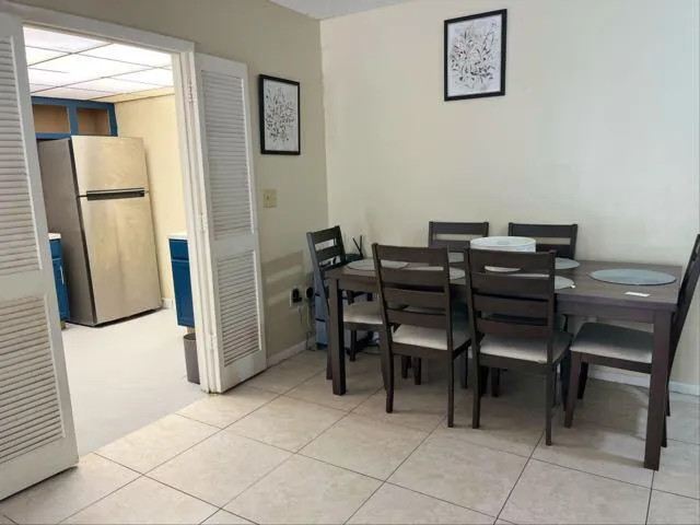 $1,800 | 4160 Inverrary Drive, Unit 207, Lauderhill, FL 33319