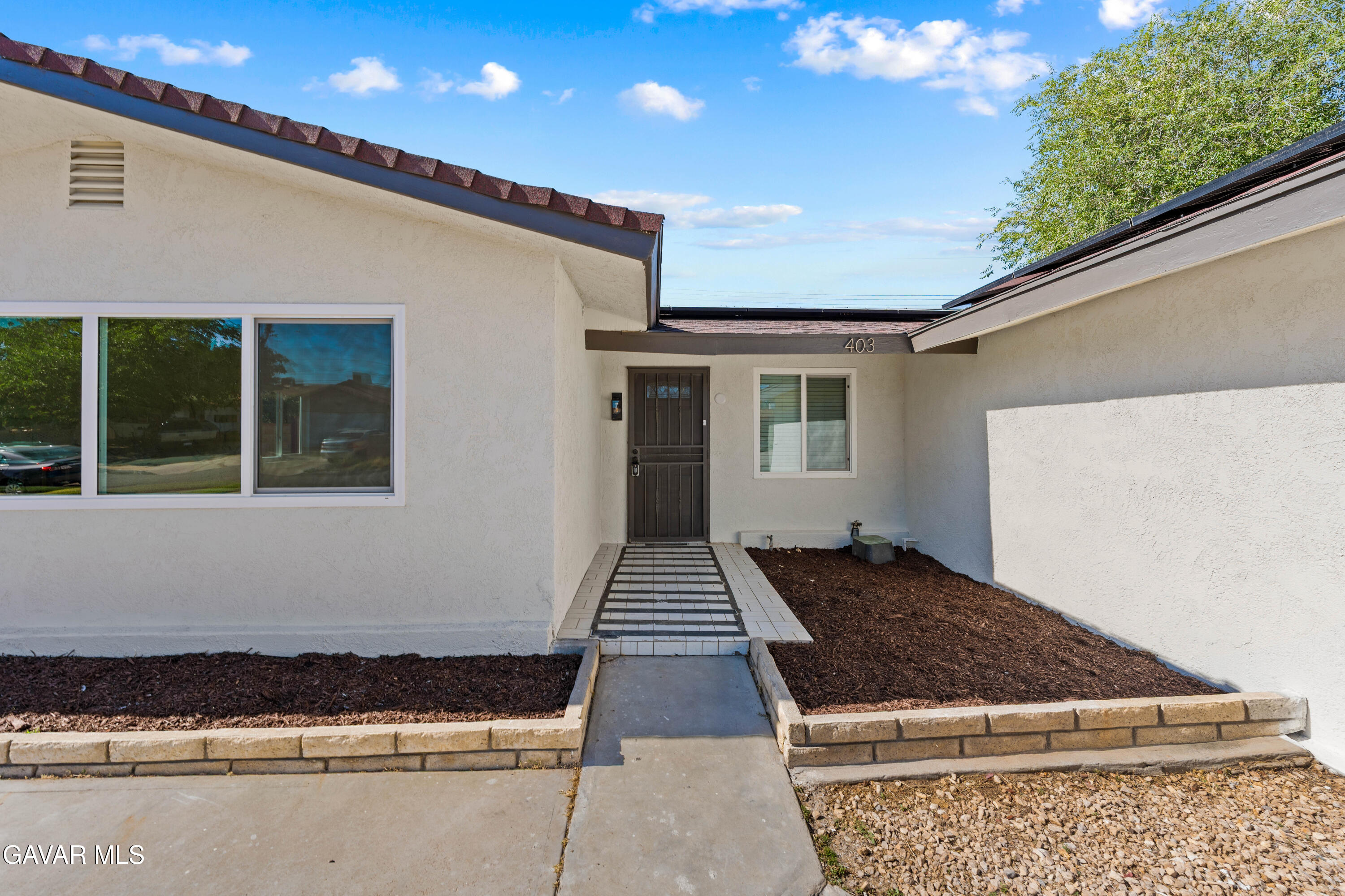 403 Lightcap Street Lancaster, CA 93535 - Photo 8 of 44 Lightcap-6