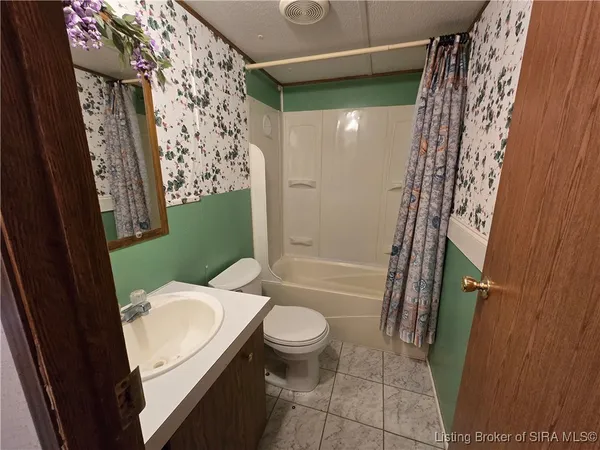 $149,000 | 1510 East Willis Road, New Albany, IN 47150