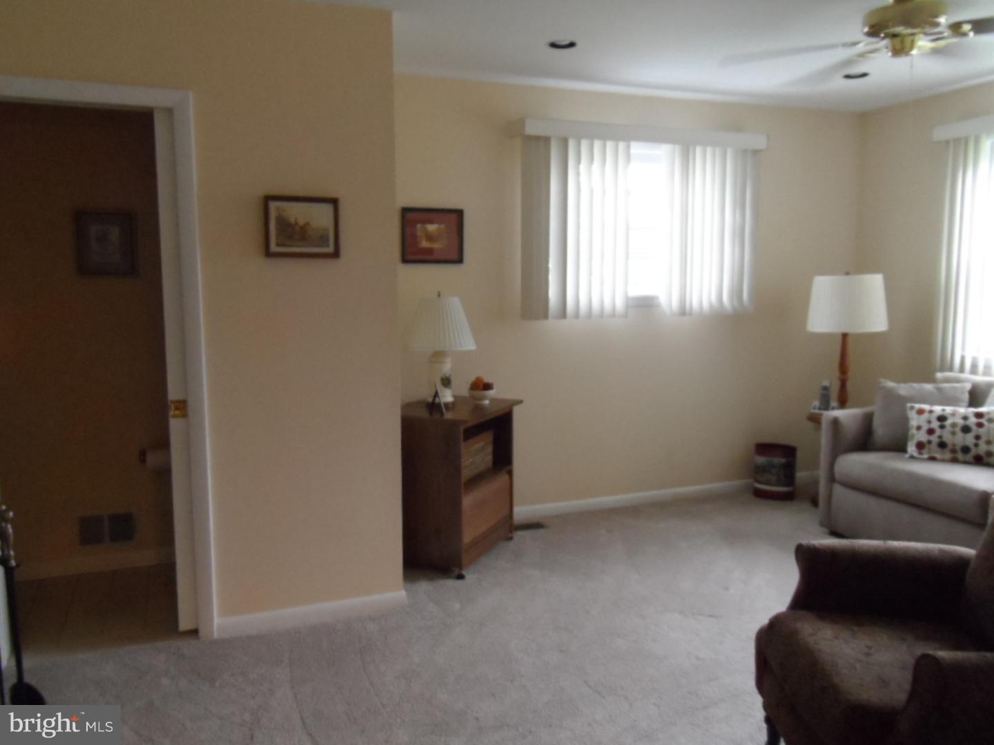 899 Pine Road Warminster, PA 18974 - Photo 7 of 23 Gallery Image 7
