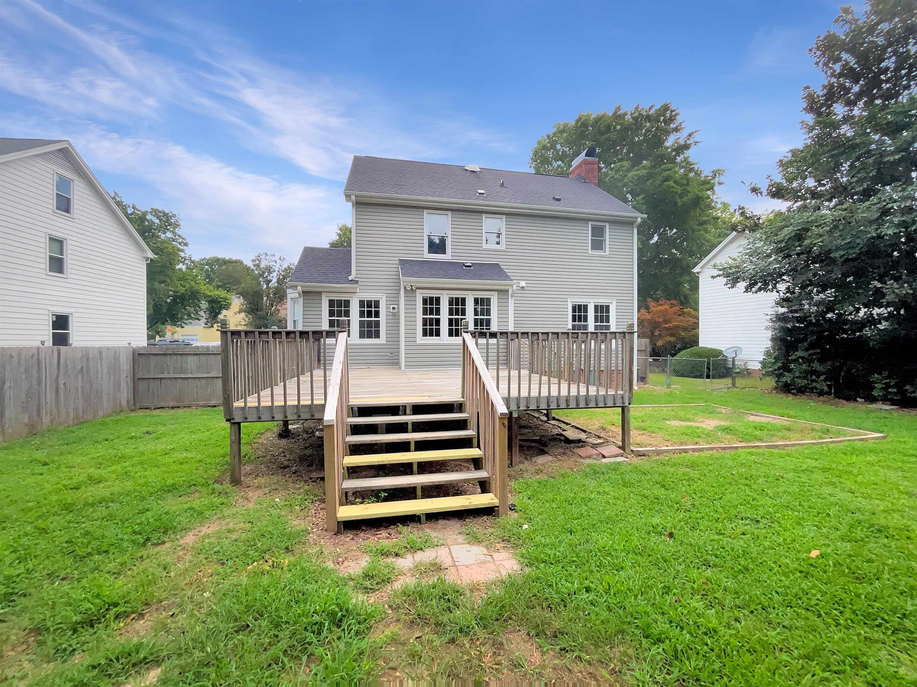 1909 Carthage Circle Raleigh, NC 27604 - Photo 5 of 18 Photo 5