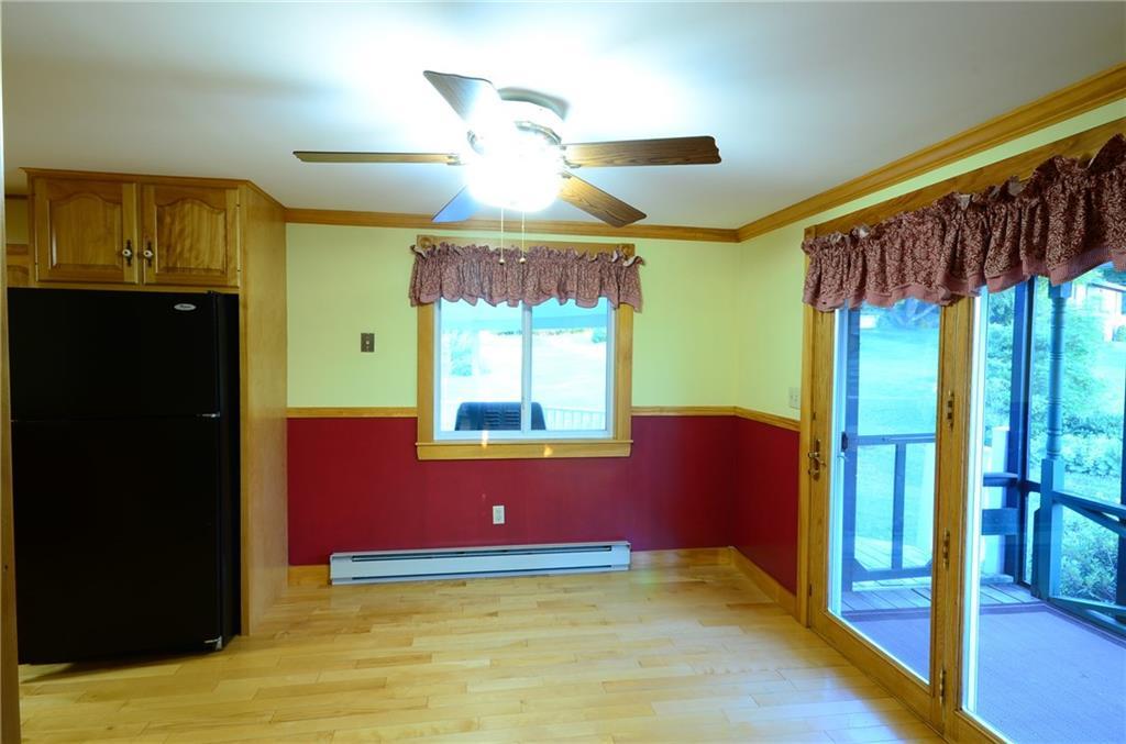 927 River Road Bucksport, ME 04416 - Photo 6 of 31 Dining area