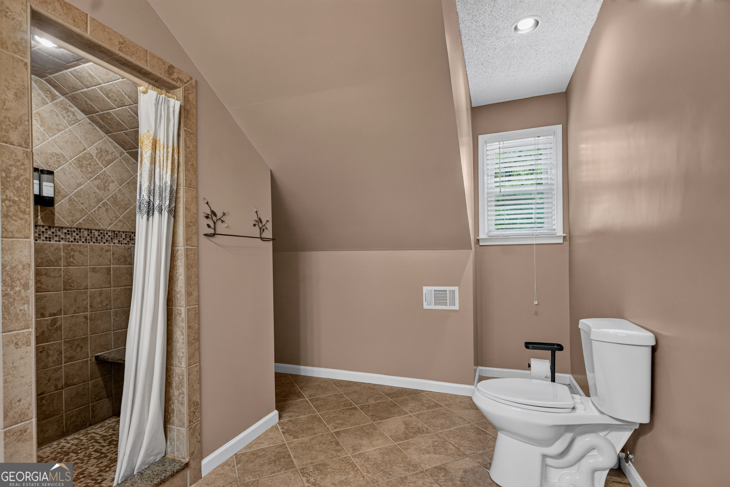 697 John Lovelace Road LaGrange, GA 30241 - Photo 29 of 48
