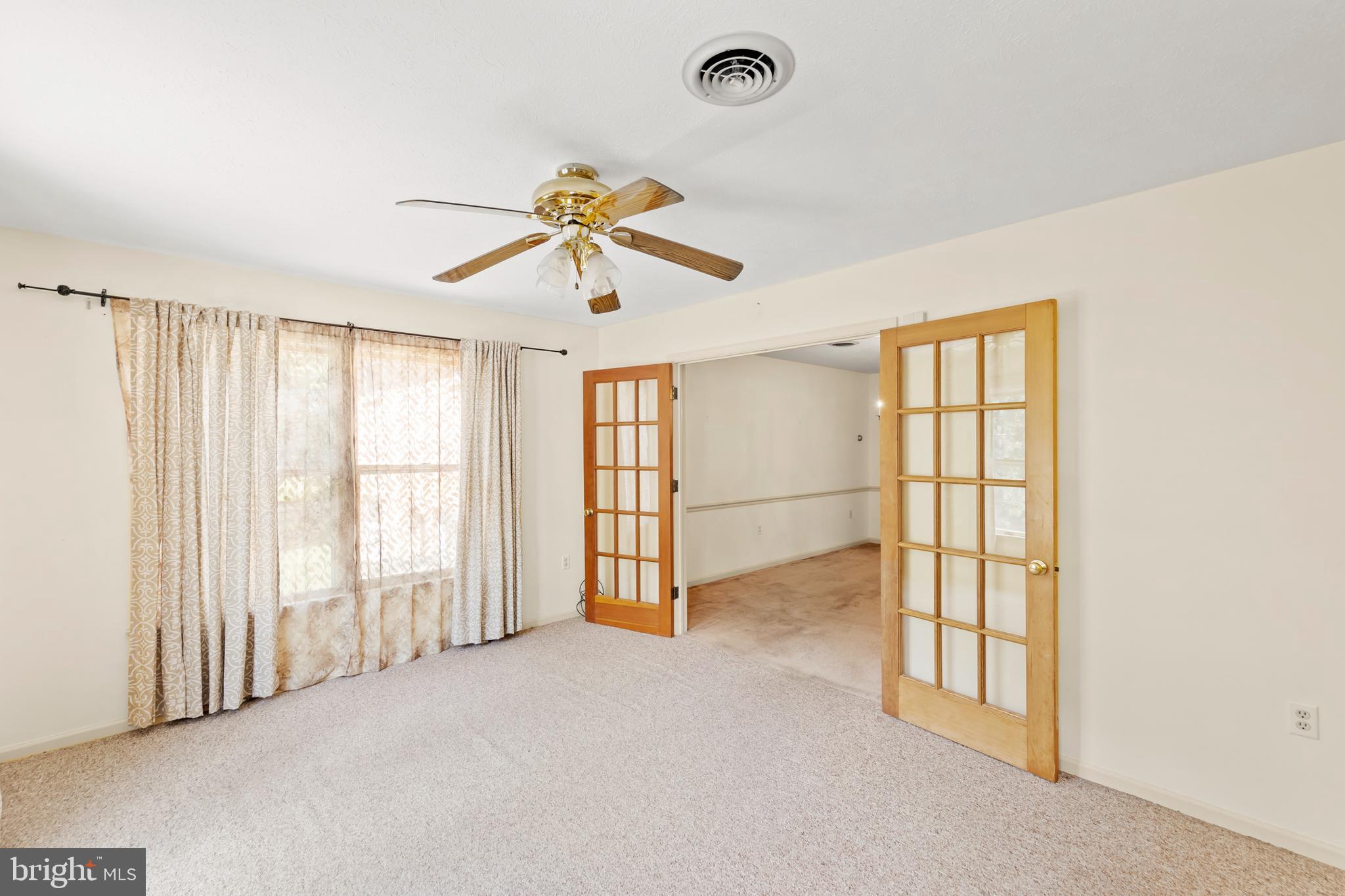 102 Russelcroft Road Winchester, VA 22601 - Photo 11 of 53