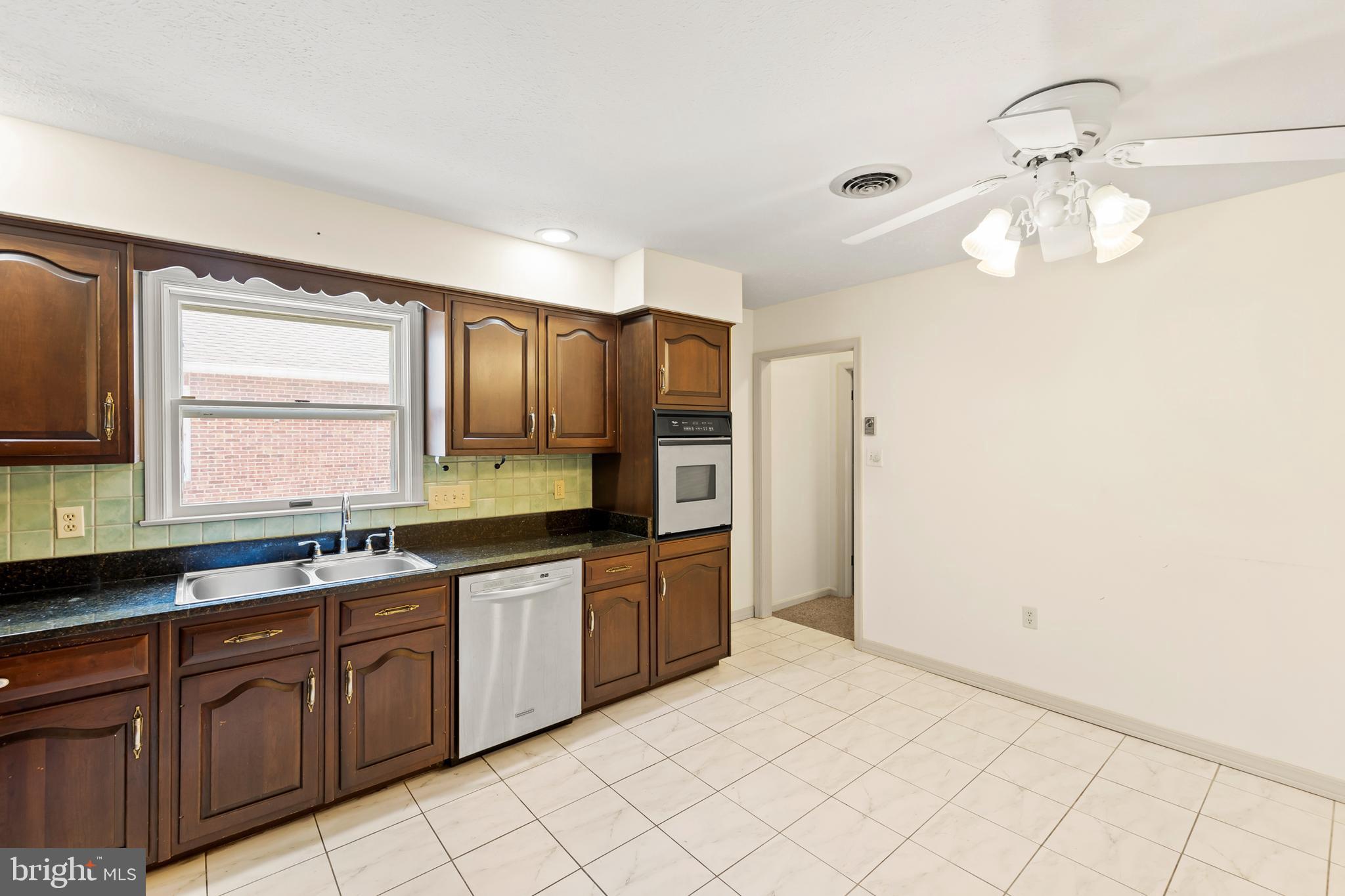 102 Russelcroft Road Winchester, VA 22601 - Photo 19 of 53